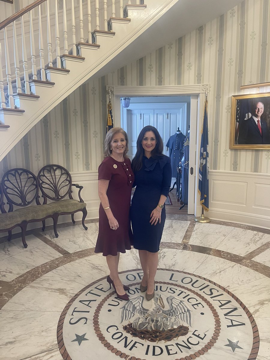 Sarah Stitt tweet media