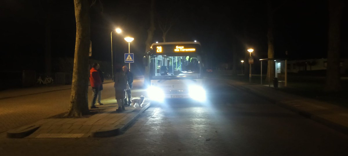 De @zeeuwse23stedentocht nadert een succesvol einde. In Zeeuws Vlaanderen bezochten we ook de steden IJzendijke, Biervliet, Philippine, Terneuzen, Axel en Hulst. Nu terug naar Goes voor de finish 🏁 <a href="/GroenLinksZLD/">GroenLinks Zeeland</a>