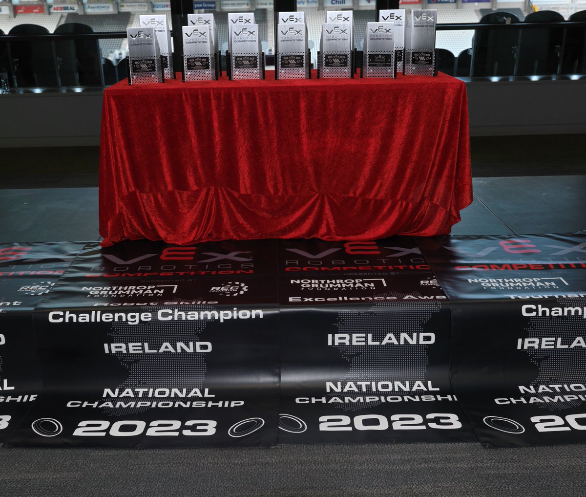 jookul100's tweet photo. Congrats to all the teams at the Vex EDR National Finals in Cork today. A great day and a great showcase for STEM @MTU_ie @DellTechIreland @VEXRoboticsIE #vexireland @REC_Foundation https://t.co/w9xUUqIdzq