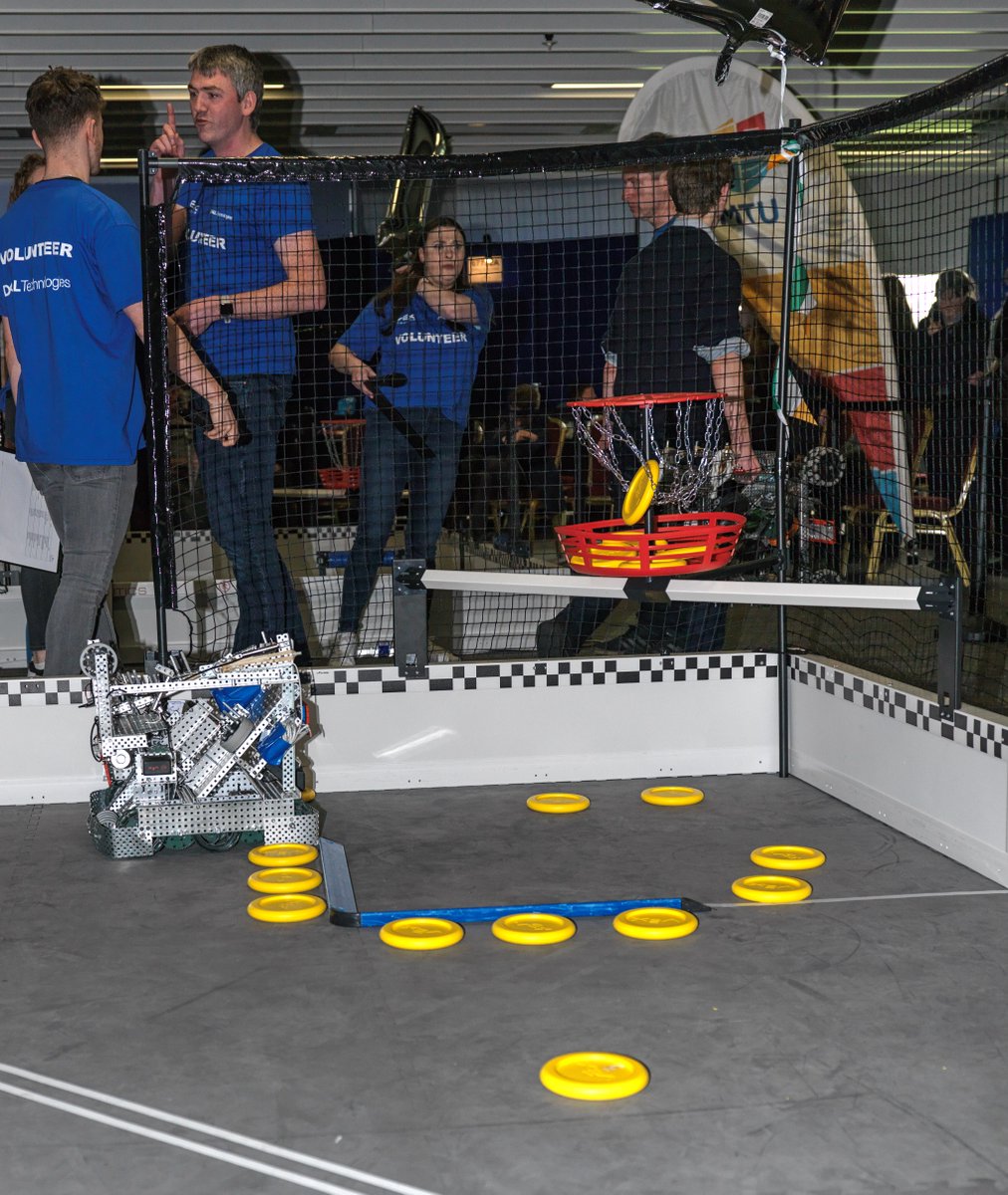 jookul100's tweet photo. Well that's a wrap for this year the Vex Robotics National Finals are over for another year... what was your best part @MTU_ie @DellTechIreland @VEXRoboticsIE @REC_Foundation https://t.co/adJGLwhzys