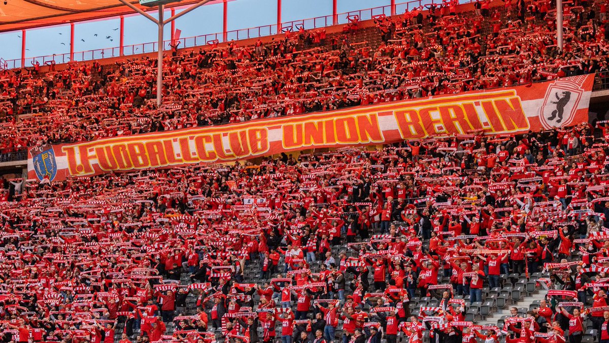 Ak0320p's tweet photo. Union Berlin. 

One of the greatest underdog stories in the history of football… ⚽️ 

A thread 🧵 https://t.co/iHmDuTeSTY