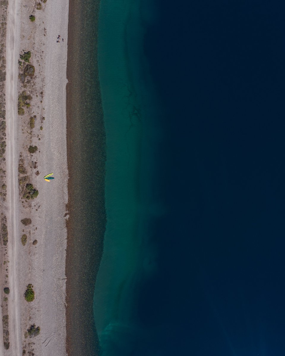 mdkro's tweet photo. Hilo de 10 lugares donde llevé el drone con mis 4 fotos favoritas de cada destino. Arranco por el sur.

1. Bariloche. https://t.co/lQMNr5PzKf