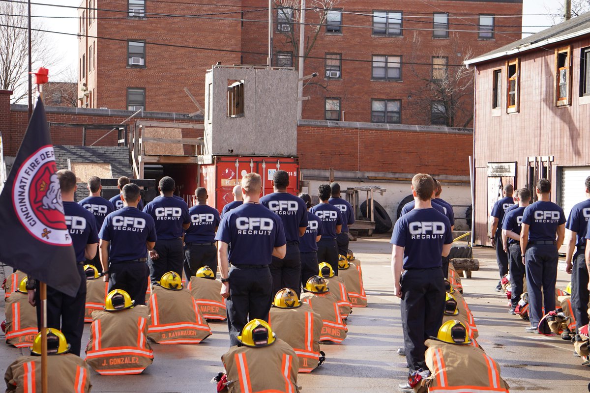 CincyFireEMS's tweet photo. Today our Fire Recruits conducted Family Day, a chance to show their newly acquired skills to their families and the community. Tomorrow these recruits graduate and will be sworn in as Cincinnati Firefighters https://t.co/cweVeF3eie