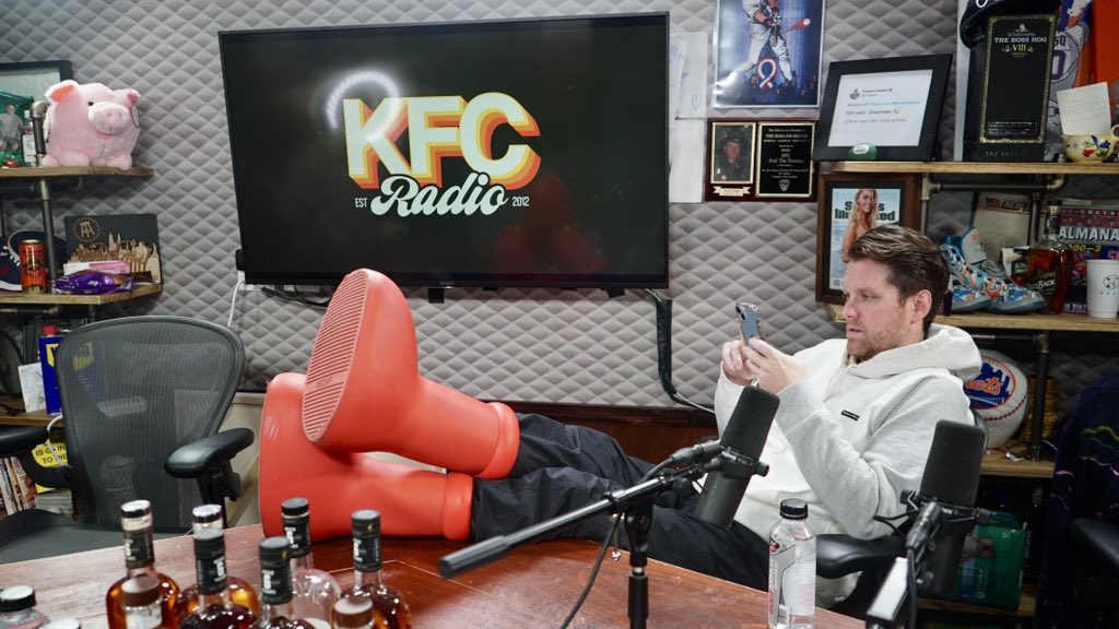 KFC Radio on Twitter "New money, same KFCBarstool"