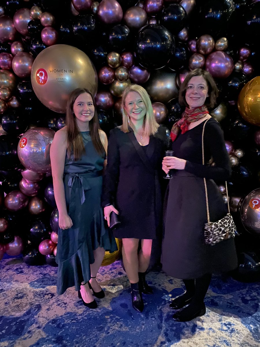 @ElizabethEHill_ #witawards @NHSDigital @womeninitawards  delighted to be here with these amazing women 🤩