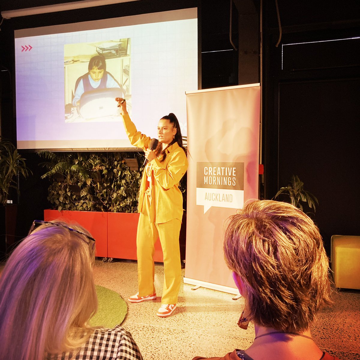 BobaMBaluchova's tweet photo. Worth waking up early & attending the #creativeMorning talk with Julia Arnott-Neenee at #GridAKL in Auckland. Thanks to #CreativeMornings, #cmAuckland & #FibreFALE!
#inspiration #womenInTech #ourAkl #it #girlPower #nz @Auckland_CM @creativemorning @GridAKL https://t.co/bwJG2qIp0b