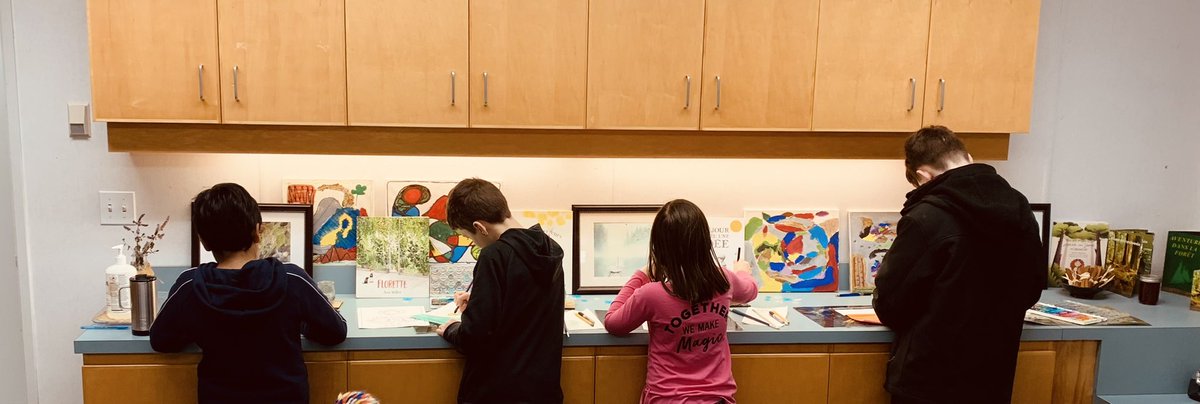 HomeQuestDelta's tweet photo. When the frigid wind drives outdoor education indoors, we enjoy some art time in the secret garden 🥶 #itscoldoutside #february #happykids #teacherlife #beautifulbc #boundarybay https://t.co/jY7cWhH9bW