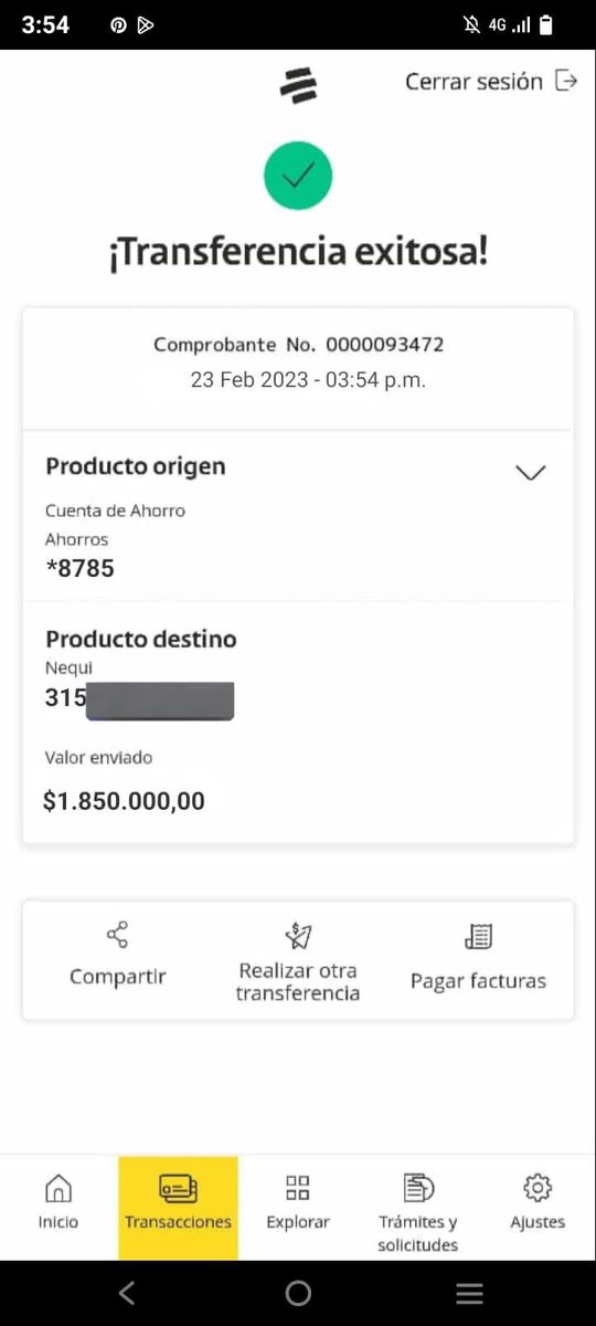 l_salas24's tweet photo. Después de eso, el personaje que se hacía llamar Sebastián, me envía dos pantallazos, y me llega un mensaje de un número extraño que me habían enviado el dinero. Quienes tienen Bancolombia saben que no es así el pantallazo de la transacción pero si es similar. https://t.co/zY2PiAVrQL
