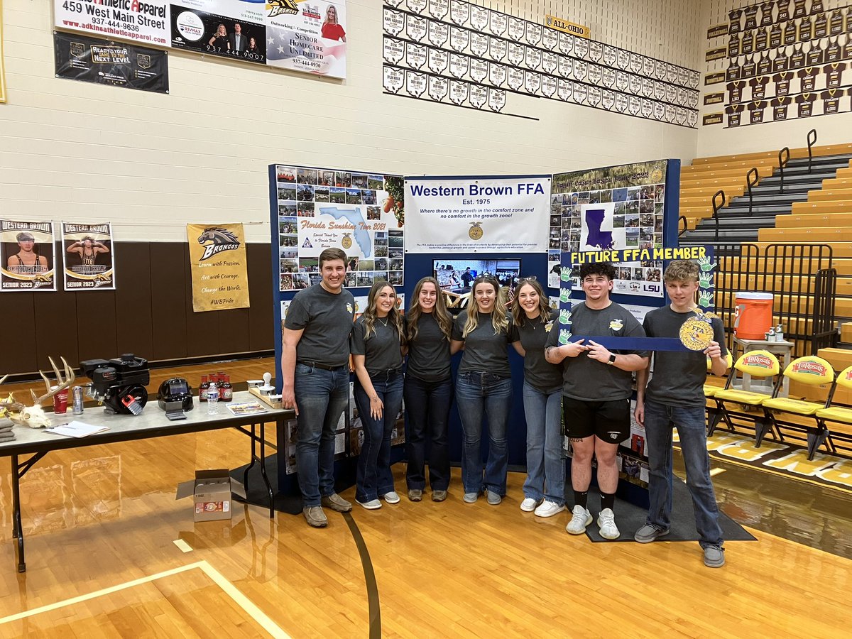 wb_ffa's tweet photo. Come visit us at Choose Your Future Night!! Get some Chocolate, play Cornhole and get to know the 2022-23 Officer Team and why they love FFA! #CYFN23 https://t.co/RD0dAk28Ne