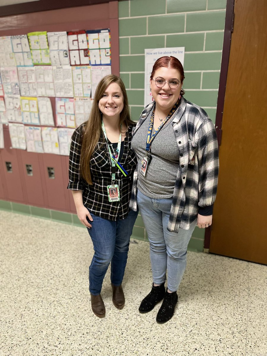 DMS_Vikings's tweet photo. These Vikings channeled the flannel today! #GoTexanWeek https://t.co/W0zag2EXpY