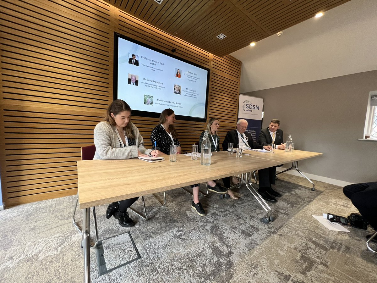 Michael Alcorn tweet media