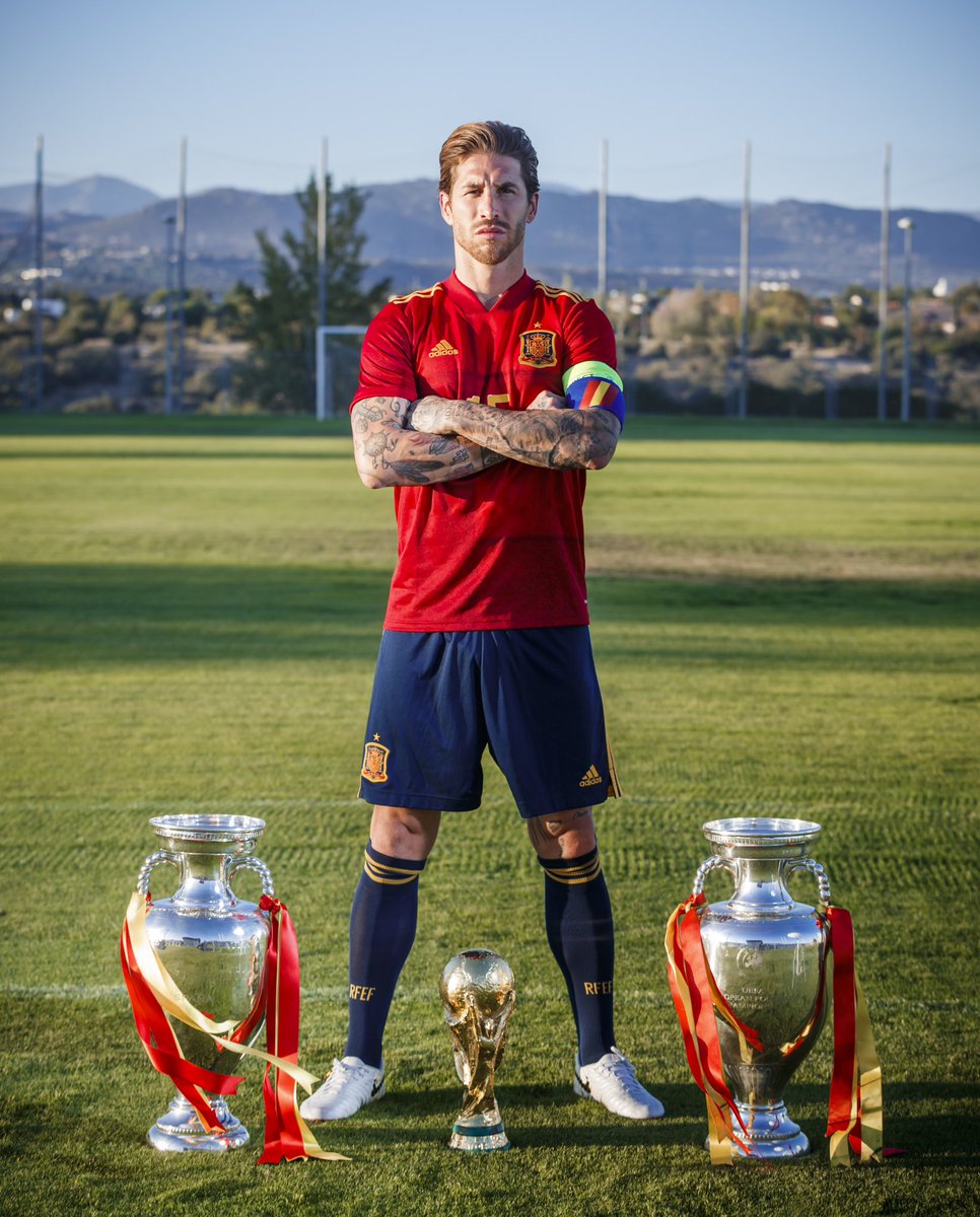 No era cuestión de ir o no ir ahora, era cuestión de poder mantener la ilusión de volver. Porque esa ilusión no se la pueden quitar a nadie con justicia y menos a ti, que por hambre, ganas y rendimiento, al menos en mi opinión, merecías estar, <a href="/SergioRamos/">Sergio Ramos</a>