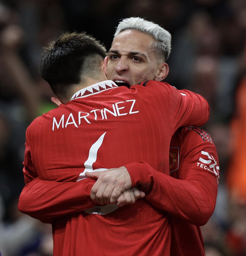 United4fans's tweet photo. #MUFC 2-1 Barcelona. 

FT thoughts. What a night. What a turnaround, what a win. Ten Hag, genius. Subs, impeccable. Antony, incredible winner. Fred, relentless and great goal. United are back under Erik, there is no doubt anymore. We're only looking upwards. Viva Erik. ##MUNBAR https://t.co/XXrJNA2UIo