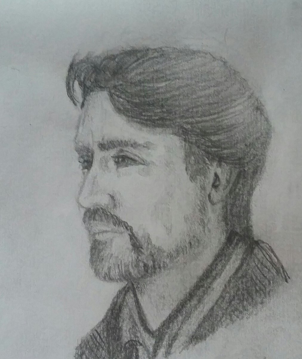 Caricatecture's tweet photo. Graphite portrait of Justin Trudeau 2020 #throwbackthursday #supporthumanartists #graphiteportraits #caricatecture https://t.co/QPrLBZbdVn