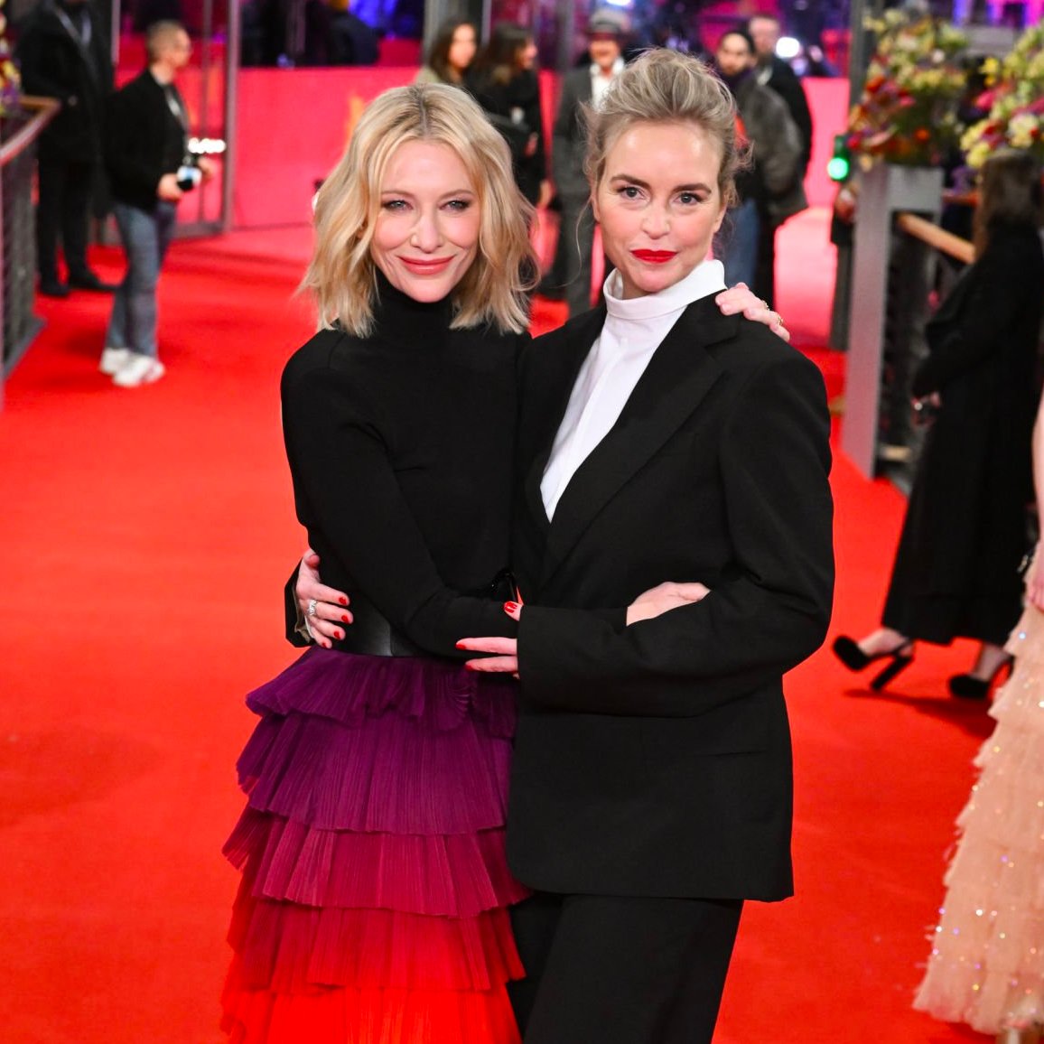 bbblanchett's tweet photo. i am a child of divorce https://t.co/d8IzD2ONs5