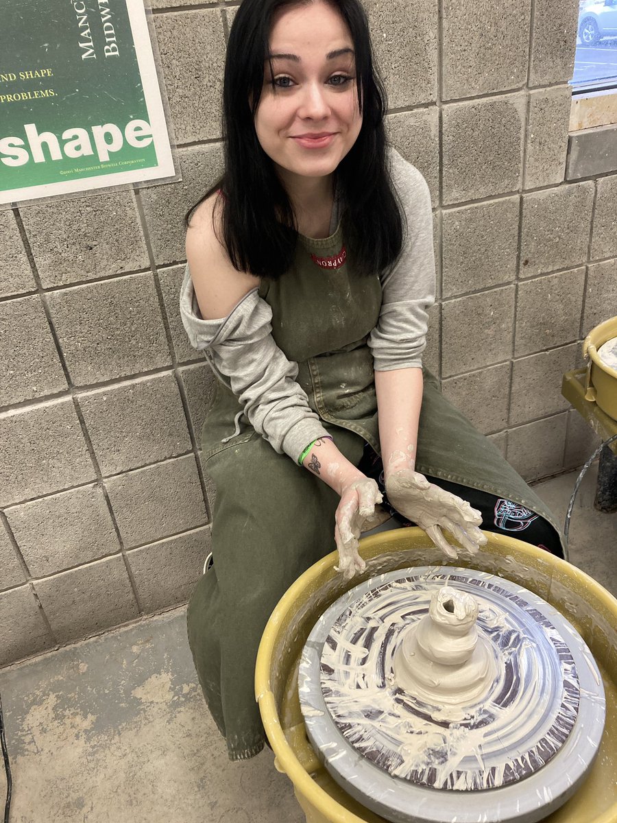 DesireeMatia's tweet photo. Building @PropelSchools partnership with @MCGYouth has been so exciting for our AMAZING high school artists. There is so much more to come! Such an incredible organization! #propelproud #propelfinearts #digitalart #ceramics #design #highschoolartists https://t.co/VAoPPkjPSW