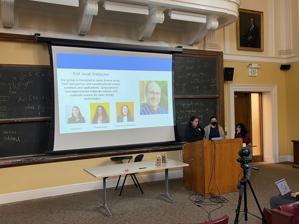 JHUMGS's tweet photo. This semester, we had the great pleasure to invite research groups from @JHUMaterials to present their work and share fun facts about themselves. Also, we are happy to see the new faculty member (Prof. Curk)  sharing his career journey with grads! https://t.co/uq5P81t07X