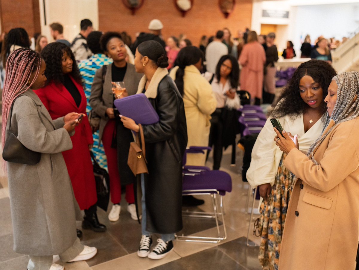 Some body pinch me. I think I’m still taking in all of yesterday 🙈 I spoke to a room full of people along side some very inspiring fashion creatives.
Me!? 🥹Thanks to Jacqueline from the British Library team for adding me the fantastic lineup of speakers. 
#inspiringentrepreurs