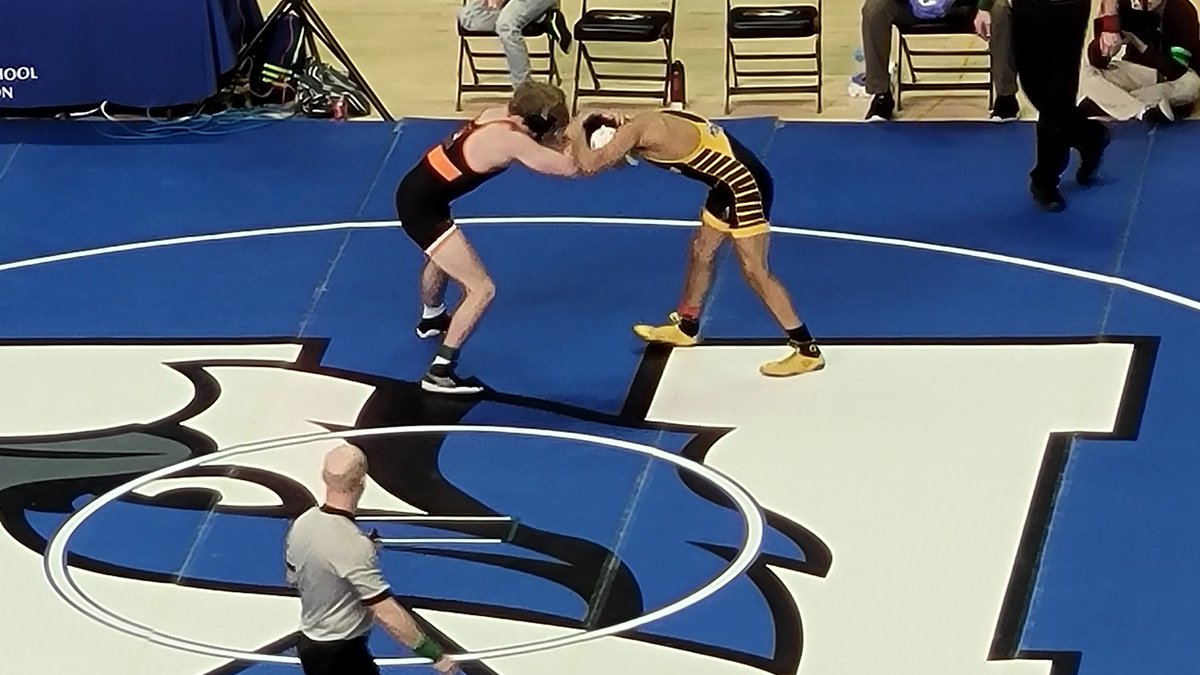 FPSActivities's tweet photo. 5th Place Match - E. Brocksmith over D. Cahalan Decision 10-4 https://t.co/hcslAvyKty

Elijah Brocksmith takes 5th overall, class 2 boys, 157lbs. What a tremendous season for this junior.

#fultonproud @RodKRCG13 @KOMUsports @ChanelABC17news @FHSHornets @LittleMsCrochet https://t.co/9xQOKUBPN5