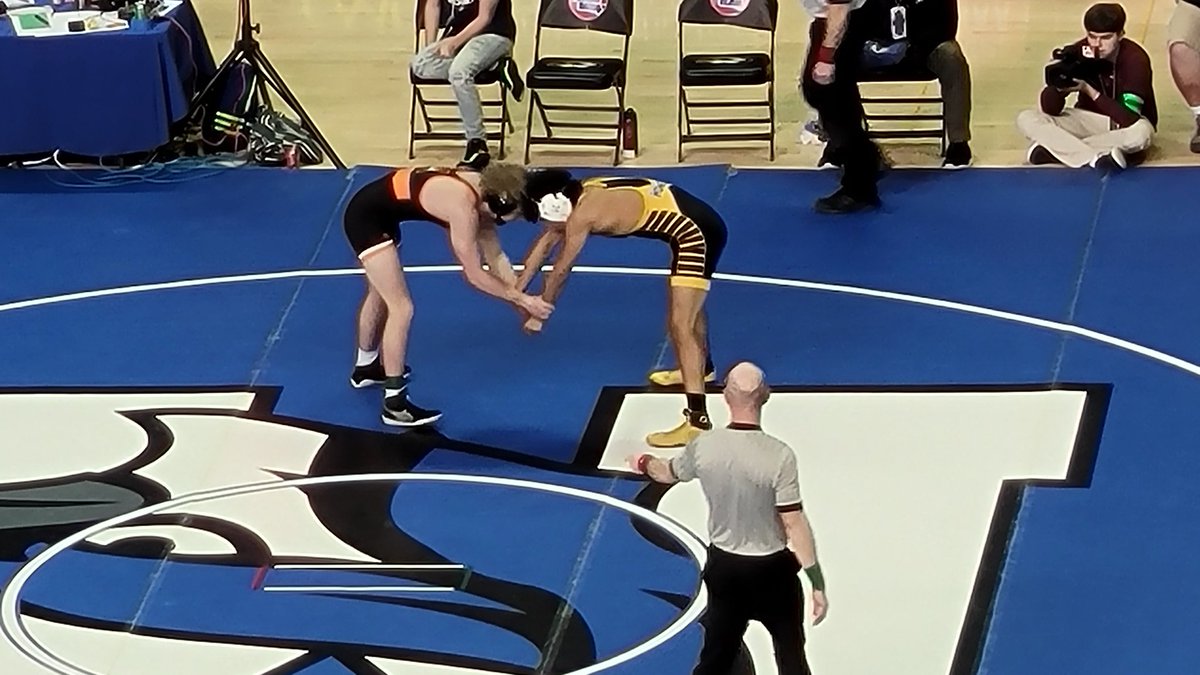 FPSActivities's tweet photo. 5th Place Match - E. Brocksmith over D. Cahalan Decision 10-4 https://t.co/hcslAvyKty

Elijah Brocksmith takes 5th overall, class 2 boys, 157lbs. What a tremendous season for this junior.

#fultonproud @RodKRCG13 @KOMUsports @ChanelABC17news @FHSHornets @LittleMsCrochet https://t.co/9xQOKUBPN5