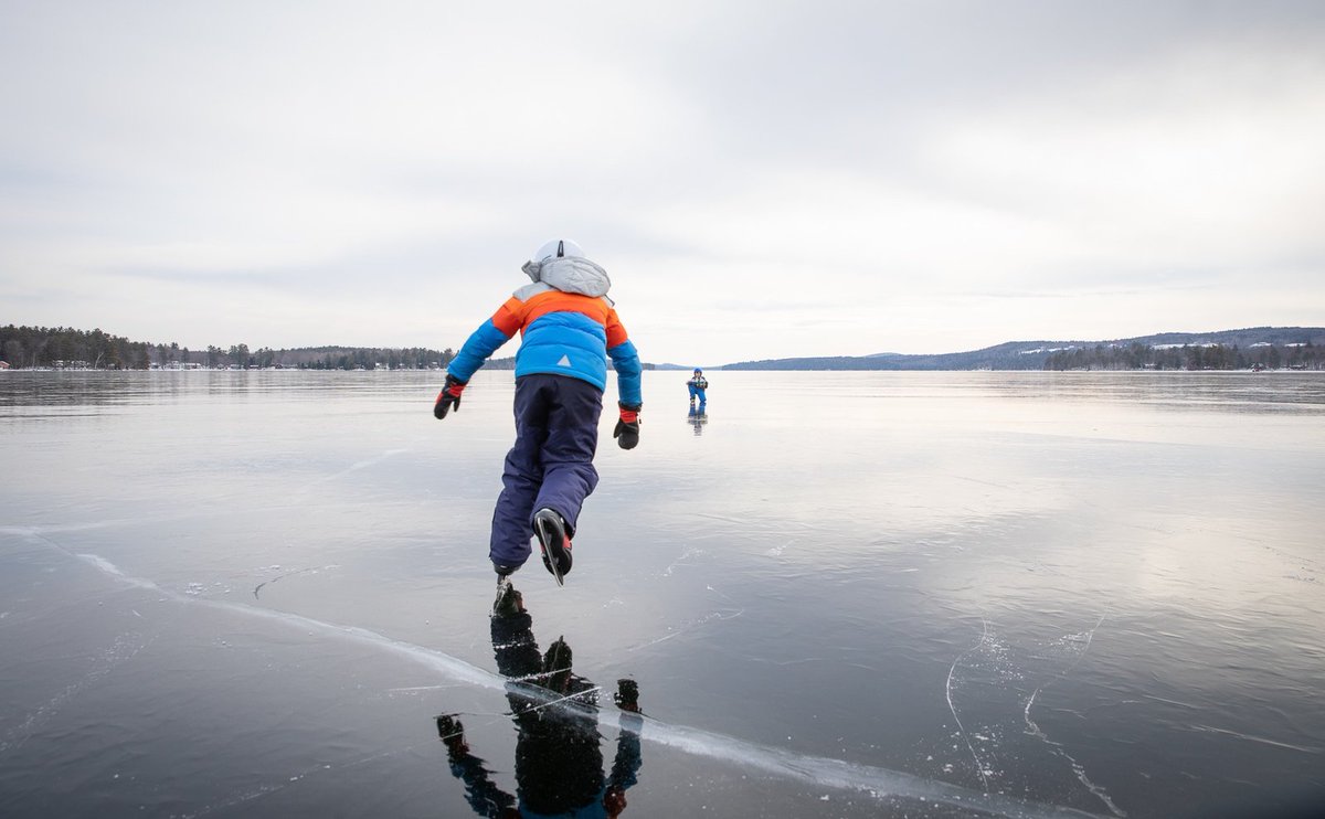 WinterKids's tweet photo. "Nothing is better than skating on wild black ice as fast as you can for as far as you want to go."

📸 &amp; 💬: Jasmine Robinson

#BeAWinterKid #WinterKids #MaineLife #WinterIsFun #Maine https://t.co/g3drD8w1im
