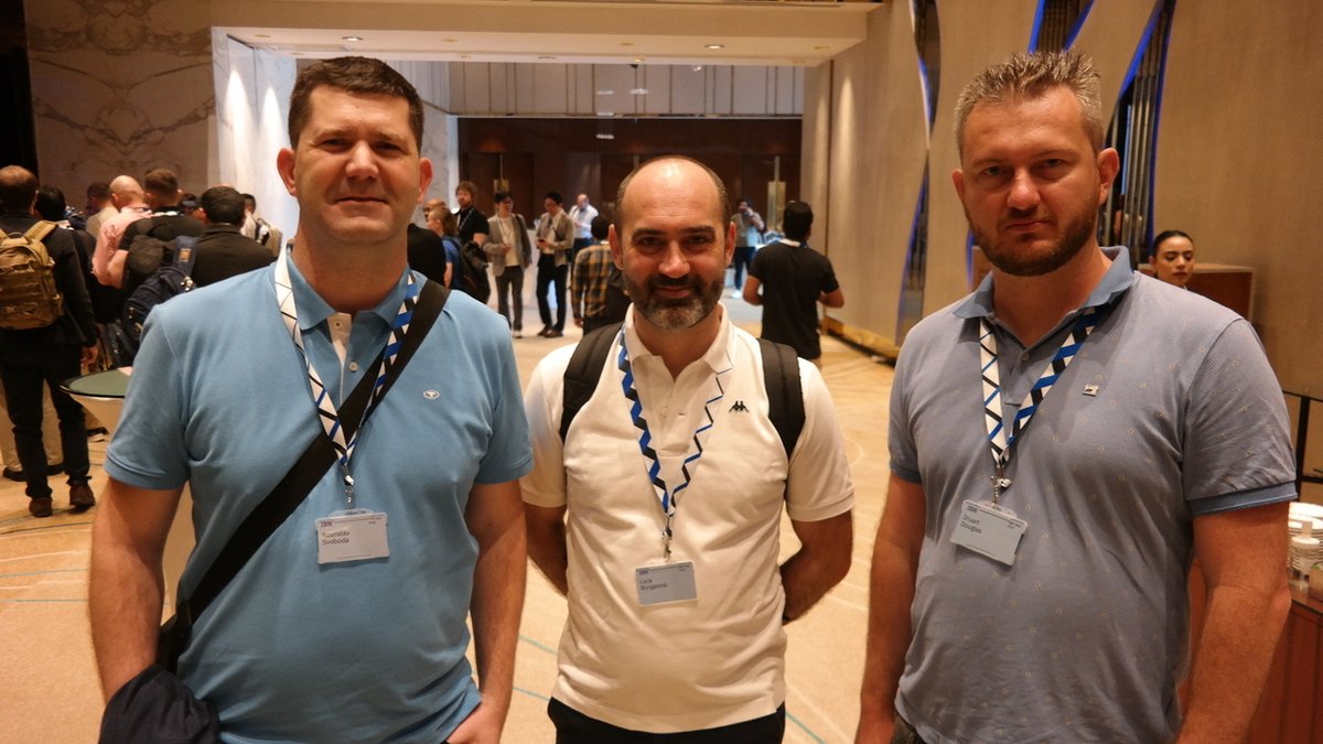r_svoboda's tweet photo. Back home from #ibmtech #Dubai https://t.co/Ka8DzxpOyX