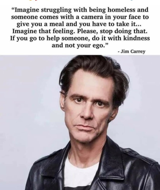 AllportDebbie's tweet photo. #Megain Like the time when they first arrived in LA  Meghan &amp; H spent 20 minutes with film crew to hand out meals from @AngleFoodsLLC than jumped in their SVU called TMZ and had it blasted it all over the MSM and paid PR fluff pieces and they wonder why people cannot stand them https://t.co/TwsR2XEkst