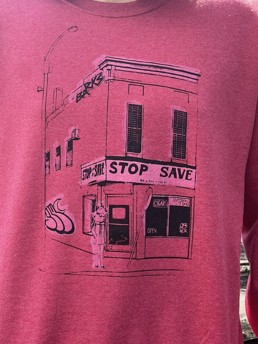 straythrow's tweet photo. About to drop my first run of long sleeve crewnecks!🔥 Store opening tomorrow! Limited stock! https://t.co/T7NiFNT3vt