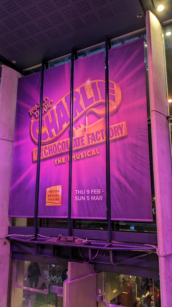 KzpKaren's tweet photo. Deliciously divine!
@MKTheatre #charlieandthechocolatefactory #ticketforone #livetheatre
Absolutely excellent show, stunning sets & a truly sensational cast & crew !
I'd go again tomorrow as quick as you could say C H O C O L A T E π https://t.co/31lBeI15eM