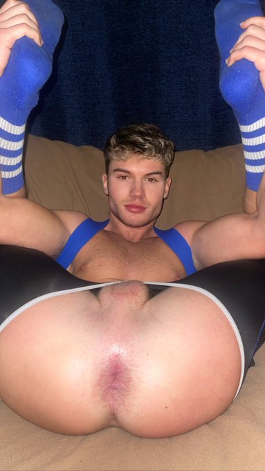 Would you use me from the front or back? https://t.co/UnAYBqUl1f