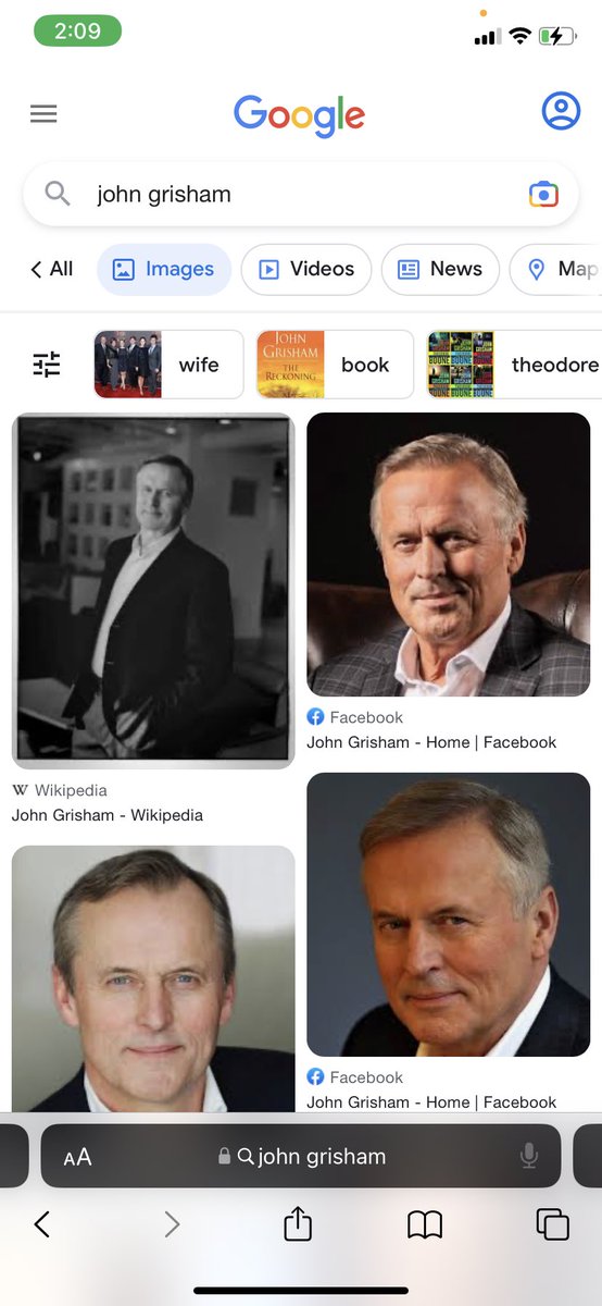 britneyysmithh's tweet photo. Everyone is saying the man in front of Buster at the Murdaugh trial is John Grisham… I hate to tell you this… but that’s not him. The man is the Mayor of Walterboro William Young. https://t.co/6V9Vj68hQk