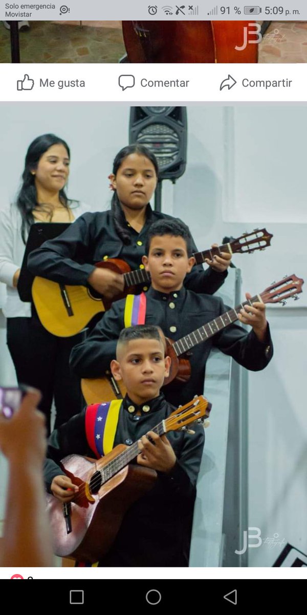 ChikyAida's tweet photo. mi hijos domenico logalbo siempre luchando por alcanzar un sus sueños te amo https://t.co/ejQIX0Mu1I