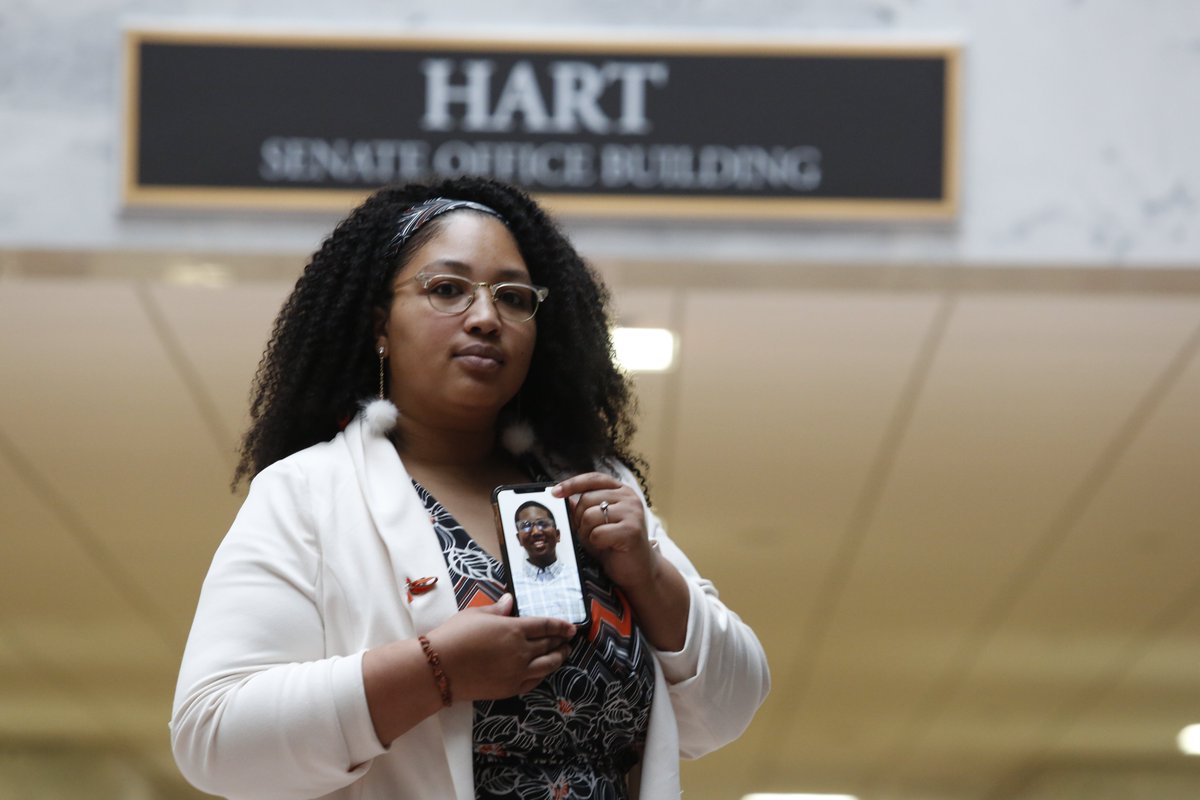 ptogetheraction's tweet image. Today is the first hearing for the #NMKidsCode -- design code legislation like what passed in CA last year -- and our mom advocate Tracy is testifying about how her son was targeted by racist cyberbullies.

Sign the petition to support Kids Codes: act.parentstogetheraction.org/petitions/supp…