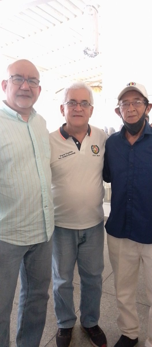 eleisiespinaad's tweet photo. #23Feb2023 En nombre del Mov Sindical @ADemocratica en Resistencia #Zulia hoy acudimos junto al CES @JuanCVelazcoQ y el compañero @betancourtenzo Delegado del CEN a una excelente reunión d trabajo con el CEM AD Miranda @jhoanzend Objetivo: ganar las primarias con @prospericarlos https://t.co/iuGXWORgu2