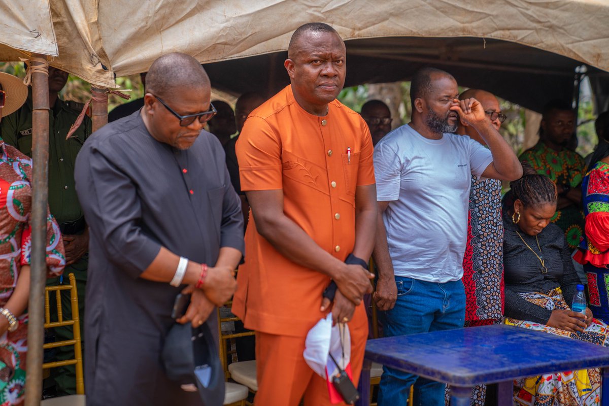 valentineozigbo's tweet photo. "His Excellency Peter Obi is the gold standard for Nigerian politicians. This is not the time for grandstanding or sitting on the fence; this is the time to make our voices heard clearly through the ballot," Valentine Ozigbo declares. #VoteLabourParty https://t.co/gFD4NRObmn