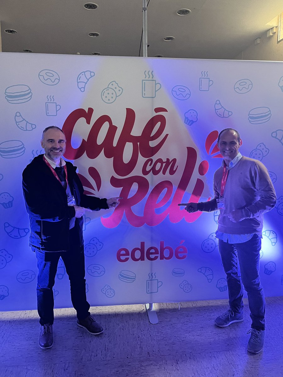 lagi2000's tweet photo. Los colegios Claretianos de Fatima han estado representados en la jornada de #CaféConReli con @GRUPOEDEBE https://t.co/qCHXO62Twq