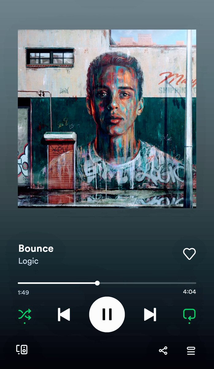 Cat2Slyy's tweet photo. Last set, 100 pounds incline chest press. What's the flavor in the ear to help you push through?

 I'm rocking! https://t.co/PLFUL86fGX