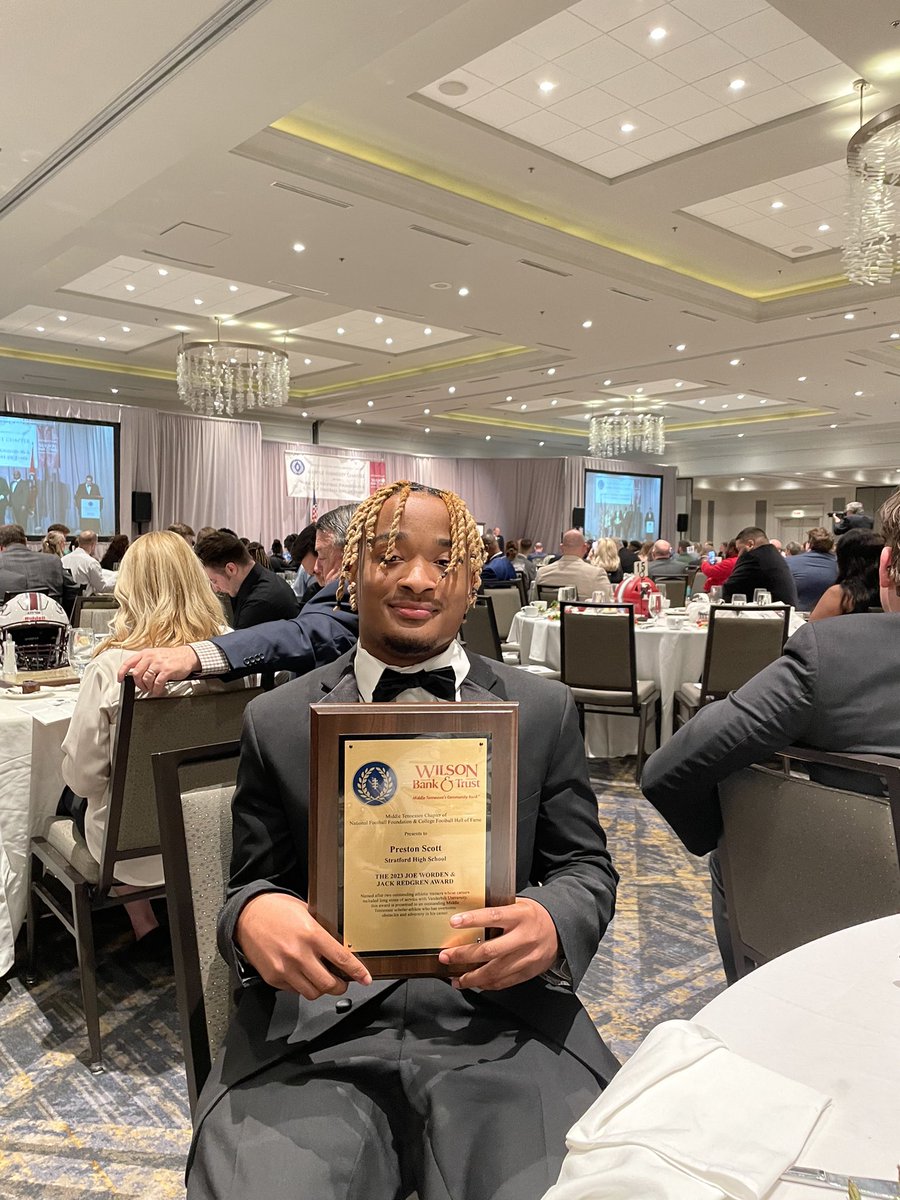 Congratulations to our Spartan. Preston was the recipient of both the Charles Hawkins III High school Scholar-Athlete award and the Joel L. Worden/Jack Redgren Courage Award. Thanks to <a href="/NFFofMiddleTN/">NFFofMiddleTN</a> . <a href="/Spartans615/">Spartans615</a> <a href="/StratfordSTEM1/">@StratfordSTEM</a>  @CoachP_Scott