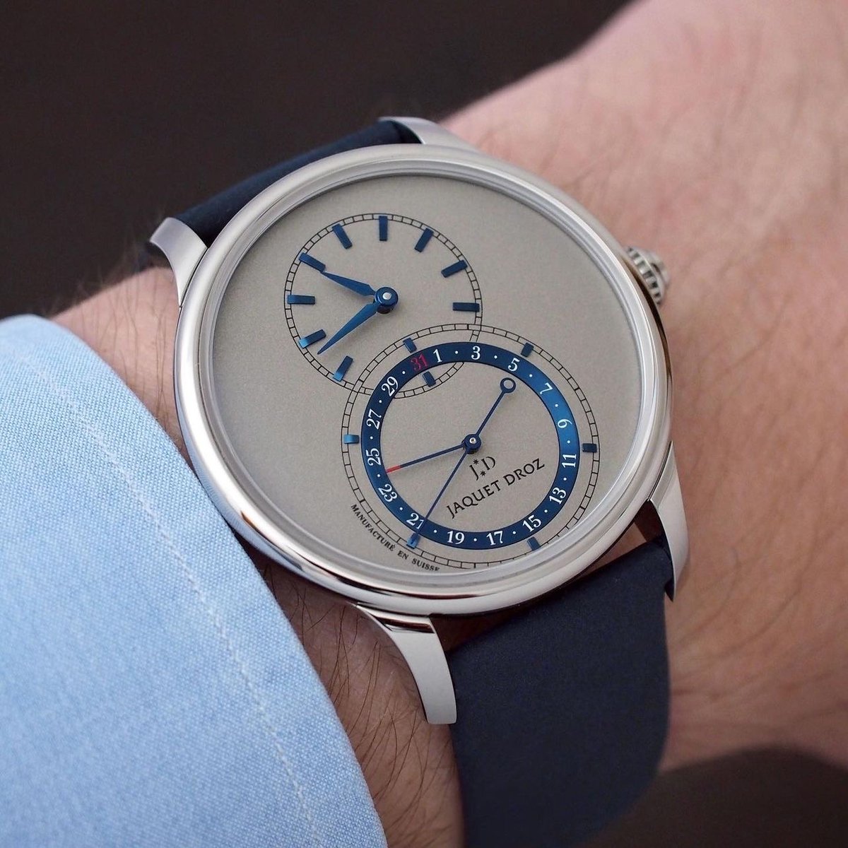 WorldtimerDiW's tweet photo. #JaquetDroz #GrandeSeconde Quantieme #J007020350 (Retail:EUR9700)
Lowest Price Guaranteed: US$7,400 In US Dollars
#jaquetdrozwatch #jaquetdrozwatches #CarlfBucherer #centurywatch #hublotWatch #cuervoysobrinos #jaegerlecoultreWatches #paneraiWatch #雅克德罗 #luxuryWatches #tudor https://t.co/0HWWAgsObX