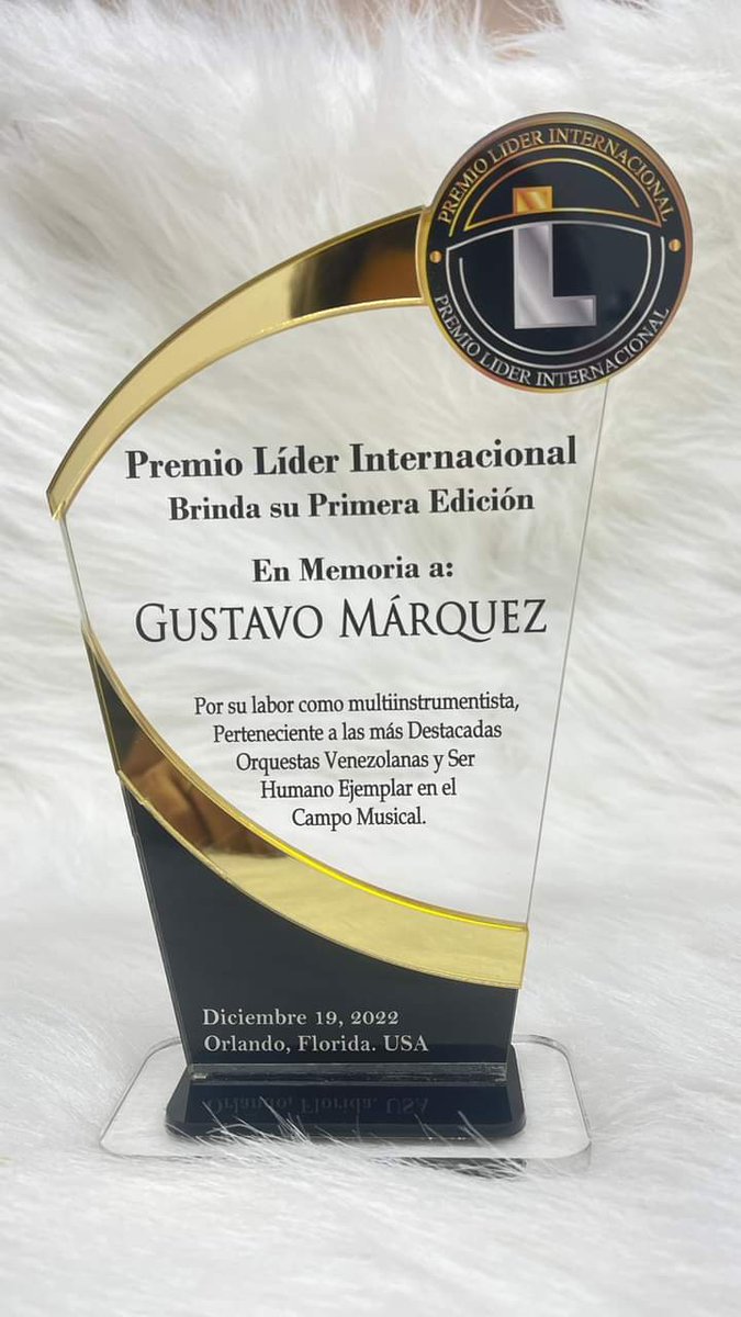 En este momento se está realizando en 🇺🇲 la ceremonia presencial de este premio y qué lindo que sea en honor a nuestro Gustavo Márquez .

Gracias Premio Lider Internacional.