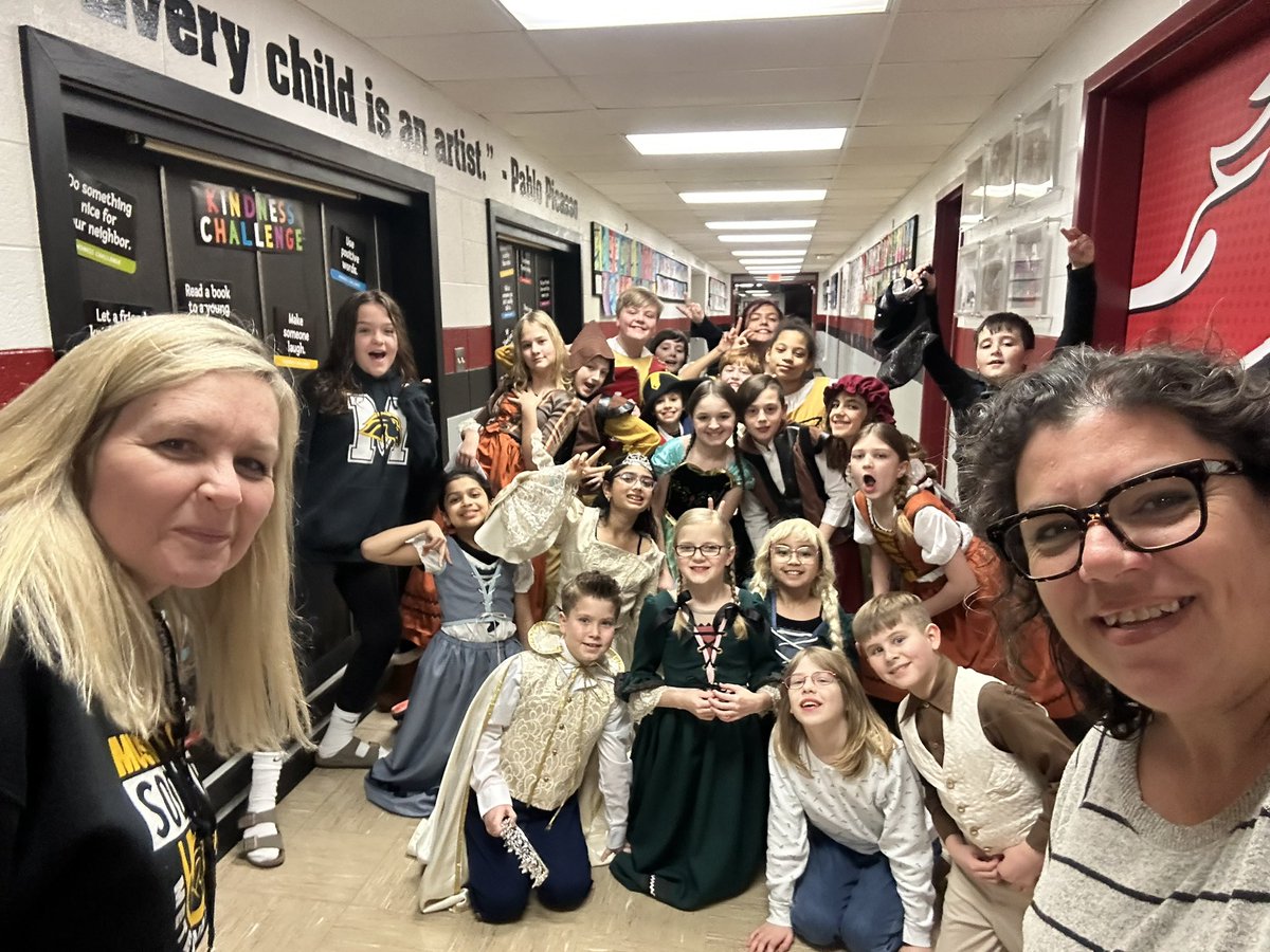 Mrs. Leys tweet media