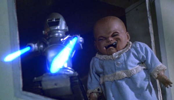 EugWSerra's tweet photo. On March 12, 1992, Demonic Toys was released! #DemonicToys #TracyScoggins #RichardBand #BentleyMitchum #PeteSchrum #JeffCelentano #BarryLynch #EllenDunning #KristineRose #DanielCerny #WilliamThorne #LarryCedar https://t.co/Cjd4L92wWV