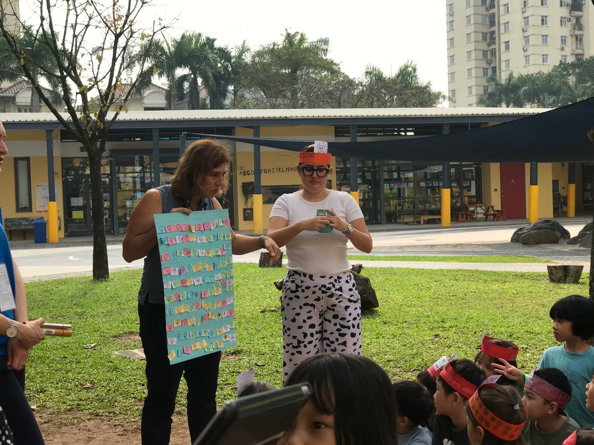 UNIS_Hanoi's tweet photo. #UNISHanoi Kindergarteners had fun celebrating 1οΈβ£ 0οΈβ£ 0οΈβ£th day of learning last week. The day filled with warm up activity, math learning experience and 100 yummy cupcakes π§ π§ π§ thanks to our parents. #LearningtoInspire #100daysofschool https://t.co/mLZSlz88YH