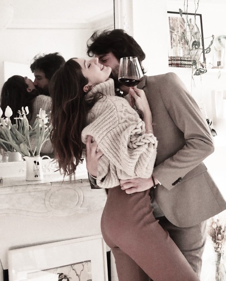 user @/ 𝐋𝐎𝐕𝐄.𝐐𝐔𝐈𝐍𝐍𝐒 has posted . . 
            evenings with my love <3
                            <a href="/goldbcrg/">𝑚𝑦 𝑙𝑖𝑡𝑡𝑙𝑒 𝑖𝑑𝑒𝑛𝑡𝑖𝑡𝑦 𝑐𝑟𝑖𝑠𝑖𝑠</a>