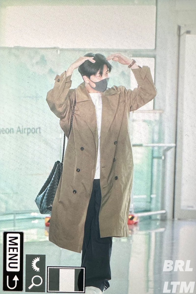 Brillante_Mon's tweet photo. 230224 ICN 출국 preview

#방탄소년단 #BTS #알엠 #RM #김남준 @BTS_twt 

💙 https://t.co/SG5WncCtzr