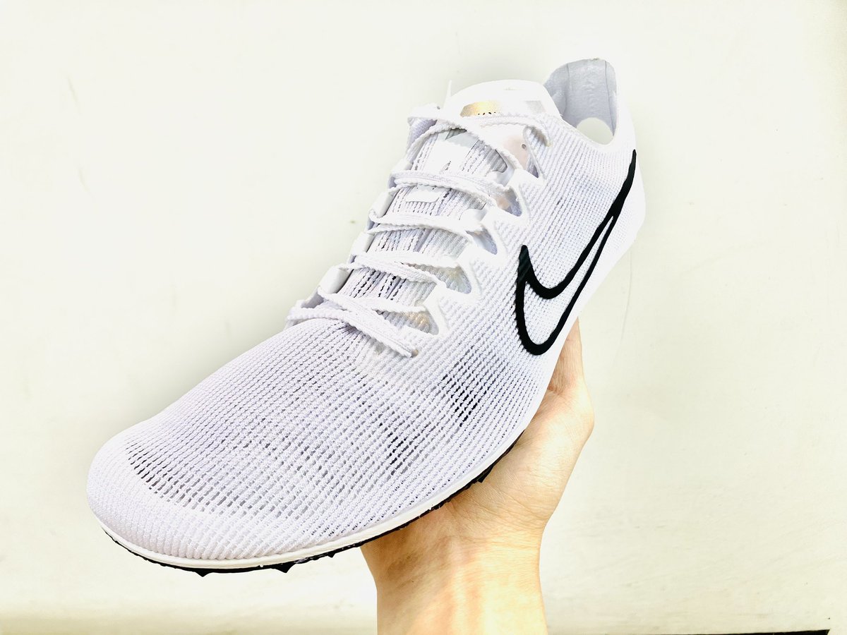 steptachikawa's tweet photo. #NIKE
👟ZOOM MAMBA 6👟

長距離スパイク✨
3000mSCで愛用している方も多いです☺️

スパイクピンも5本に減りアッパー素材も軽量かつ通気性、排水性に優れています☝🏻

大人気スパイクの為、お急ぎください🏃💨

お電話やDMでのお問い合わせもお待ちしております🙇‍♂️

 #スパイク #中長距離 #ステップ立川 https://t.co/ANOoT2u1mJ