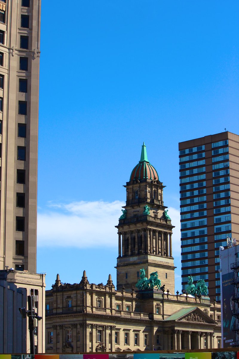 BacktoDetroit's tweet image. like a fine wine. #detroitarchitecture