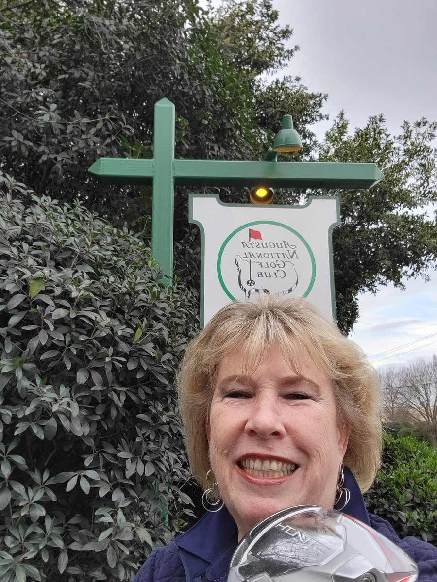 MCDieterRN's tweet photo. @TaylorMadeGolf I love my Stealth Technology! #ThisIsFargiveness...it's not just for @TigerWoods, @RoryMcIlroy and @ColinMorikawa!
BTW @TaylorMadeGolf...can you help a gal out? #TheMasters https://t.co/hBTm28t3oI