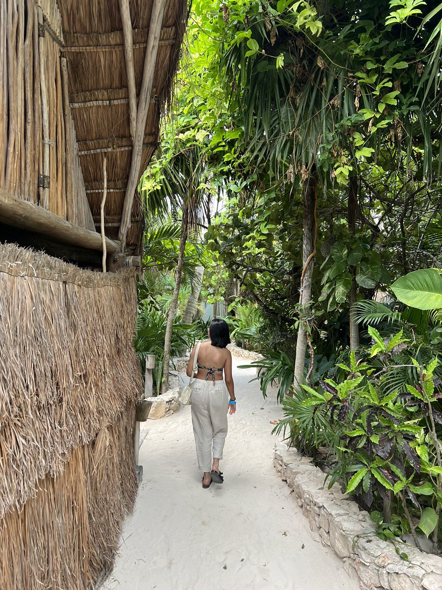 jessicalhuerta's tweet photo. extrañando la riviera maya https://t.co/fLY0qwD9Yv