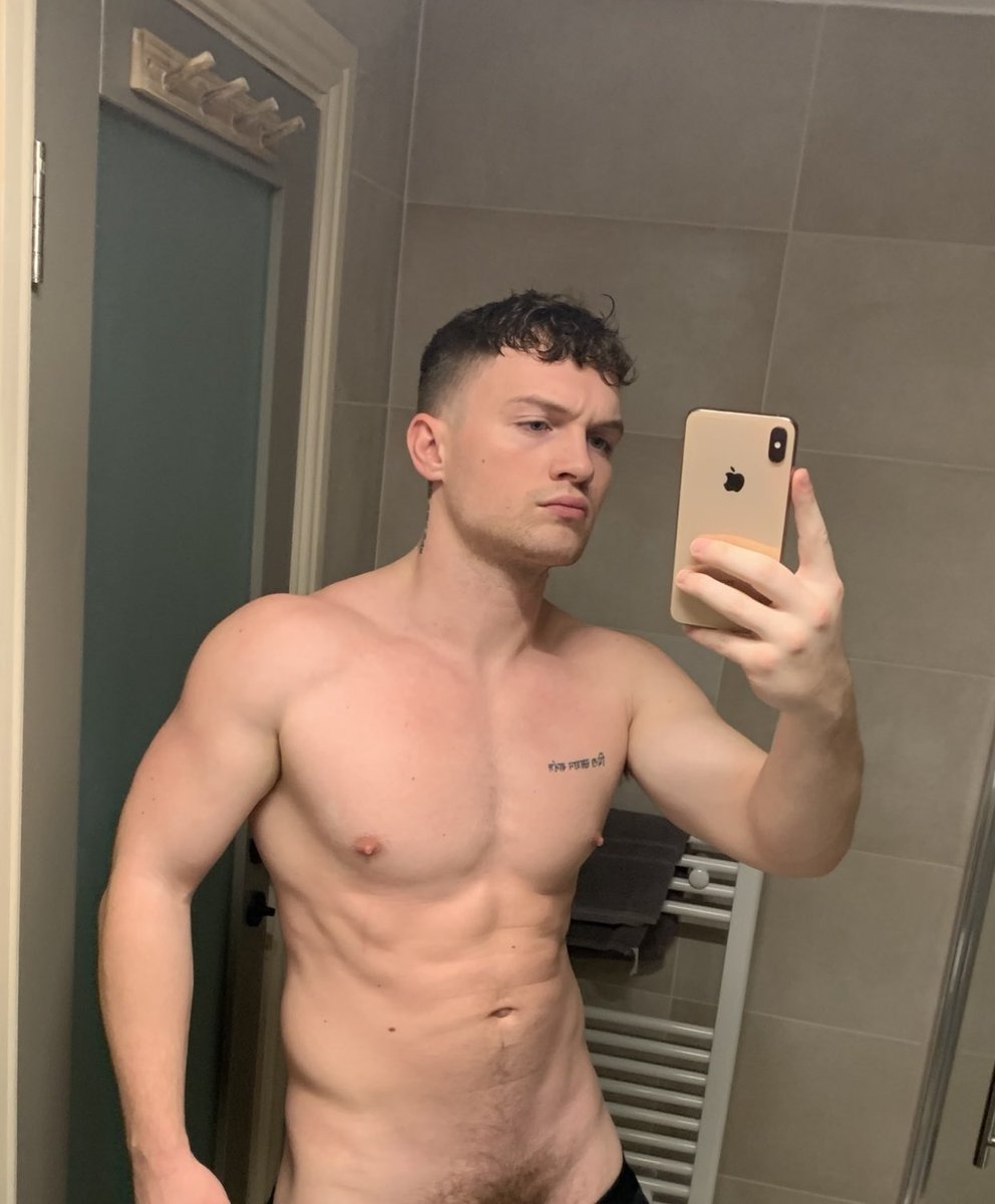 Bush or no bush😏😂